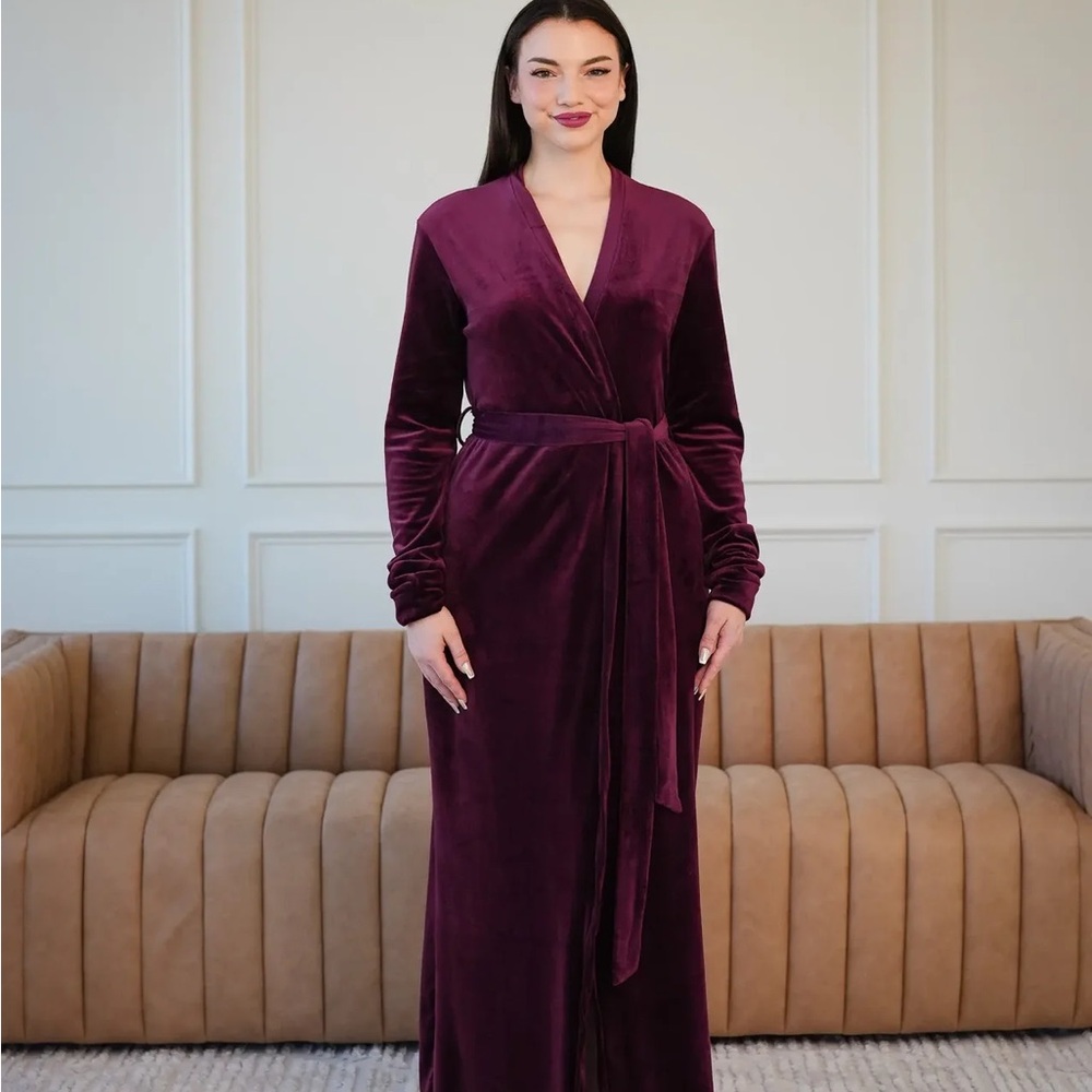 Sexy little robe velvet Purple Women's Robe